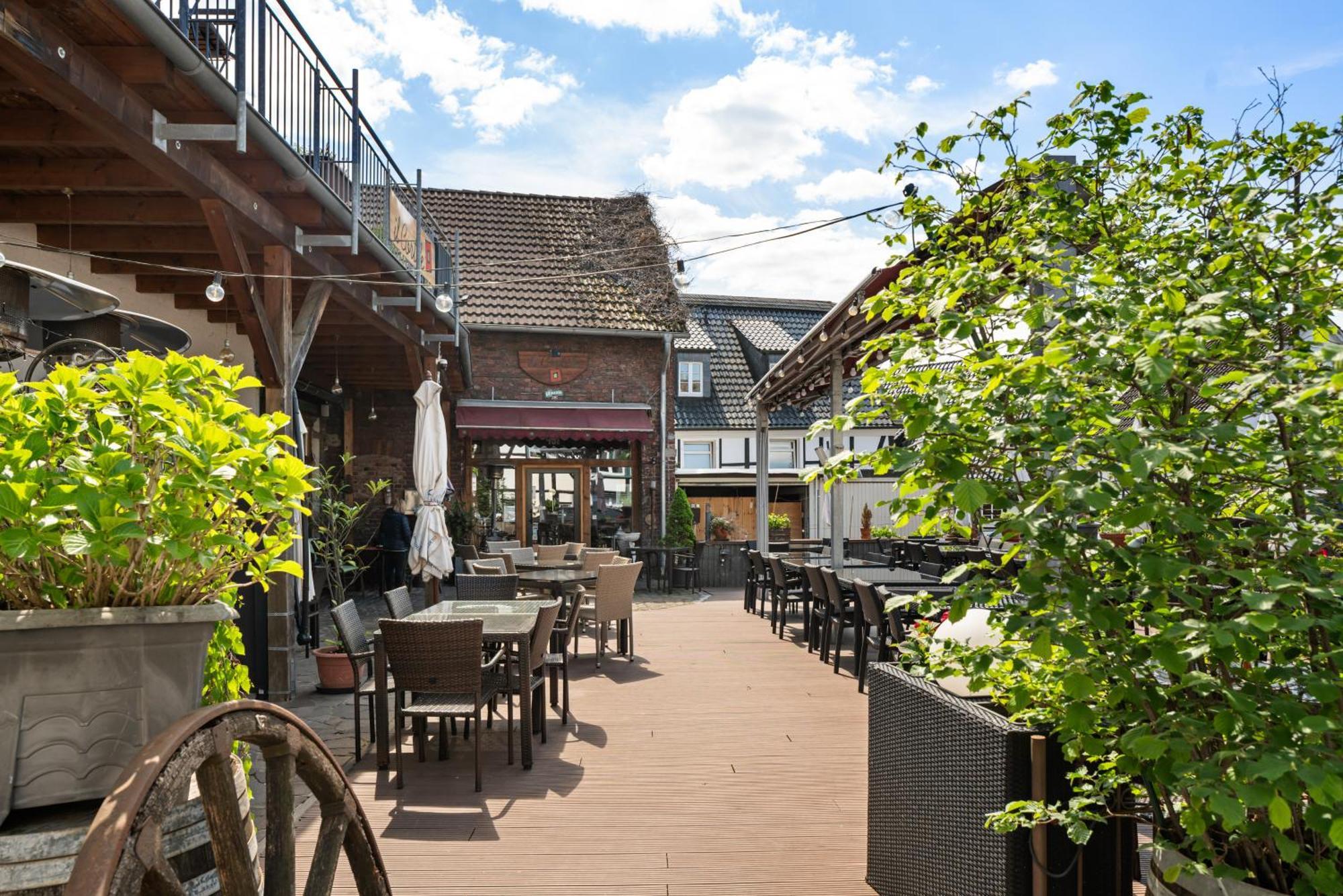 Mola Apartments-Charmante Ferienwohnung Im Herdecke Zentrum Fuer 3 Personen-Grosse Dachterrasse-Grill-Gratis Parken-Wlan Dış mekan fotoğraf