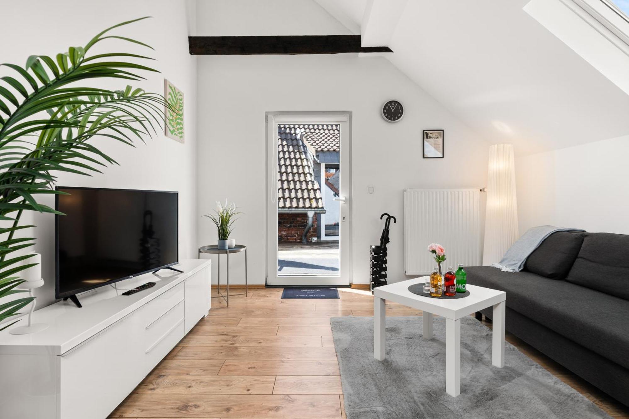 Mola Apartments-Charmante Ferienwohnung Im Herdecke Zentrum Fuer 3 Personen-Grosse Dachterrasse-Grill-Gratis Parken-Wlan Dış mekan fotoğraf
